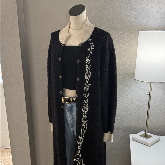 Classic Alpaca Long Women's Sweater - Picture 1 of 8